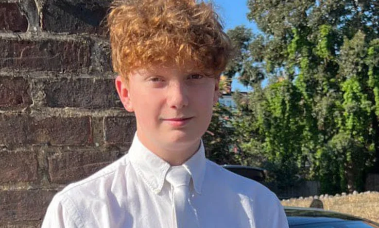 Boy Stabbed in London